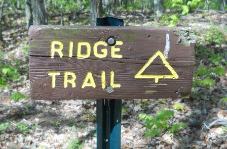 File:BMP Bays Ridge Trail sign.JPG