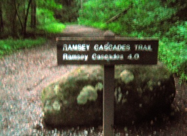 File:GSMNP Ramsey Cascades trailhead.JPG