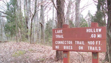 File:WPSP Lake Hollow Trail sign2.JPG