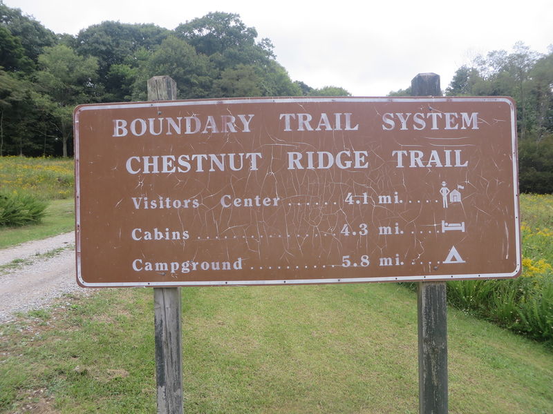 File:Roan Chestnut Miller Trail head.jpg